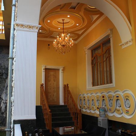 Atlas B&B Hotel Dusjanbe Eksteriør billede
